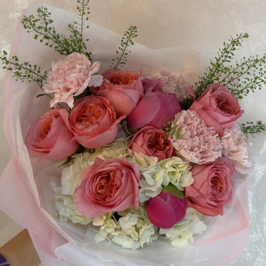 Pink Garden Romance| Hydrangea|roses