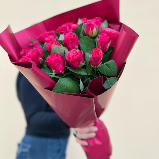 Tacazzi rose bouquet In love