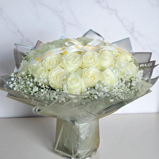 Bouquet of White Roses;