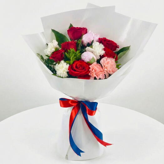 Romantic Mixed Bouquet Dubai | Roses, Peonies   Carnations UAE