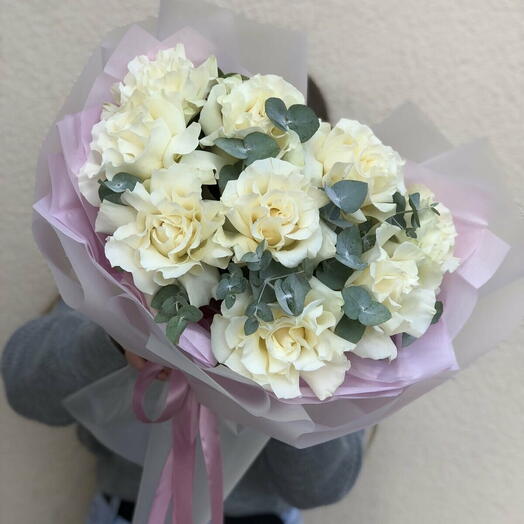 Элегантность _ 9 Белые французские розы. Особый букет от флориста.