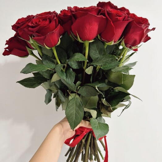 Bouquet premium et luxueux de 10 roses rouges