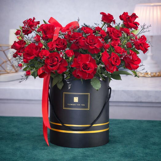 Midnight Rose Luxe – Black Flower Box