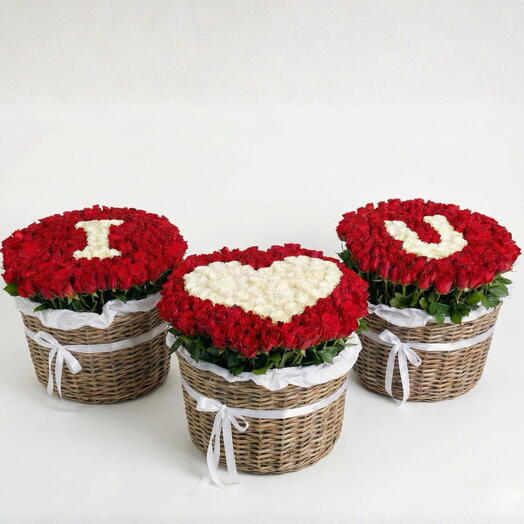 Корзина красных роз – полный комплект из 3 роскошных композиций ко Дню святого Валентина | 601 роза