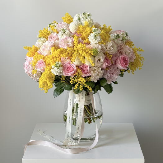«Spring» bouquet (size L) — mimosa, hydrangea, Ohara rose