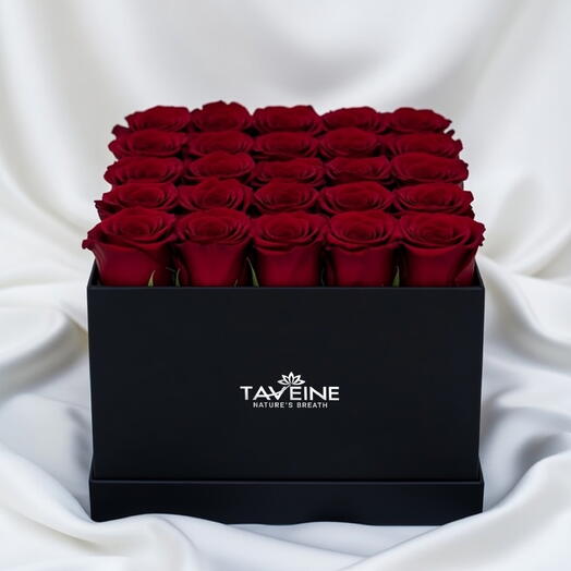 Red Roses in Black Square Box