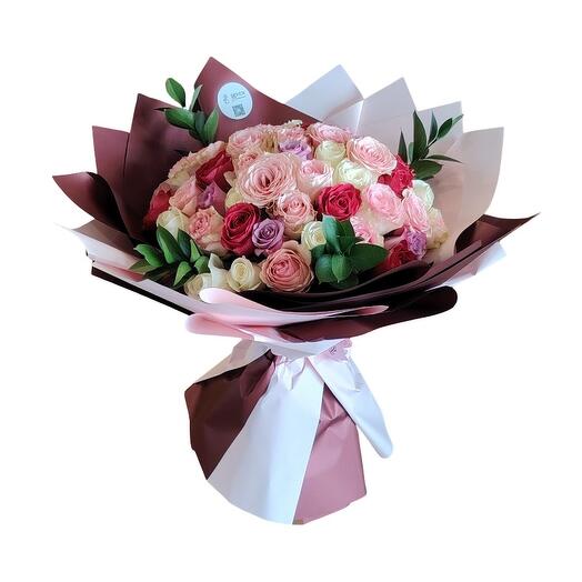 70 roses luxury bouquet