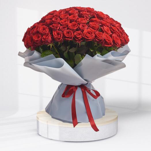 Классический пунш из красных роз