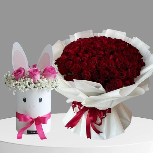 Большой букет для жены и меньший для дочери 101 красная роза 9 нежно-розовых роз подарочная коробка