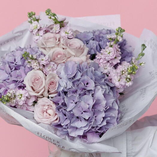 Seraphina: Small Size Bouquet of Hydrangeas, Roses and Matthiola