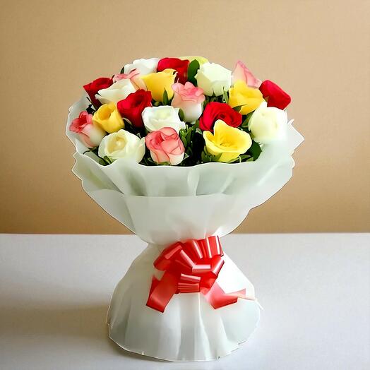 Ramo de 31 rosas mixtas