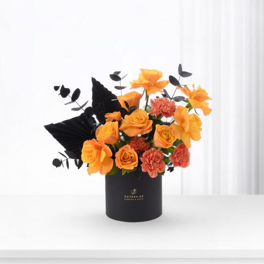 Noir Flame Bloom Black Box