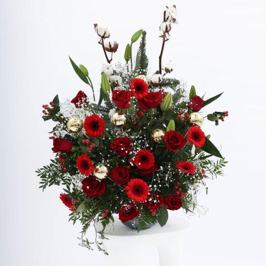 Christmas Wonderland Vase Arrangement