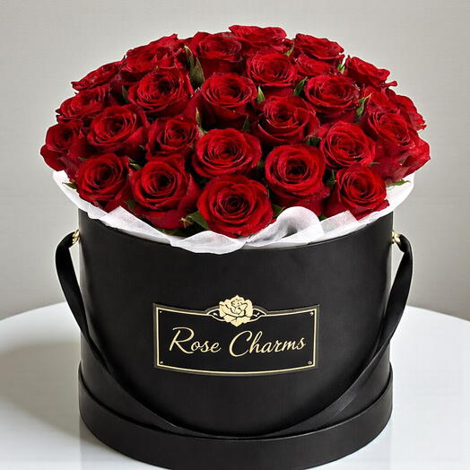 Caja negra de lujo con 25 rosas rojas