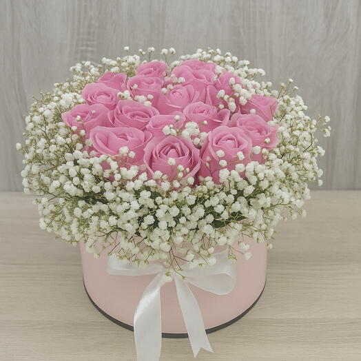 Blush Bloom Box – 19 Pink Roses with Gypsophila in White Box (UAE Delivery)