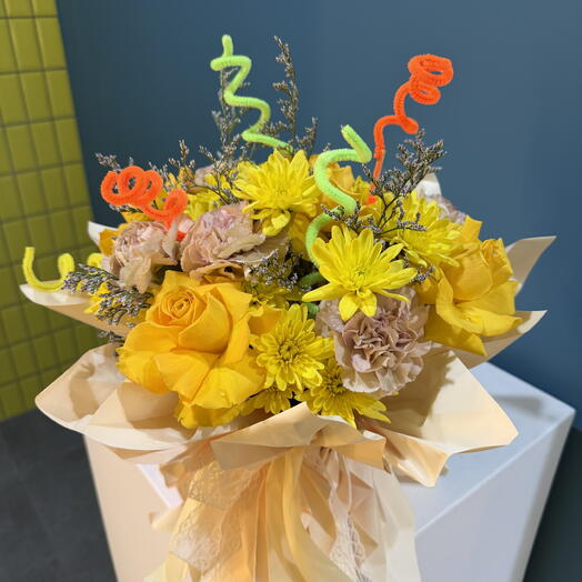 Yellow roses bouquet