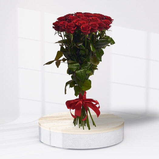 Драгоценная любовь ( 21 красная роза )