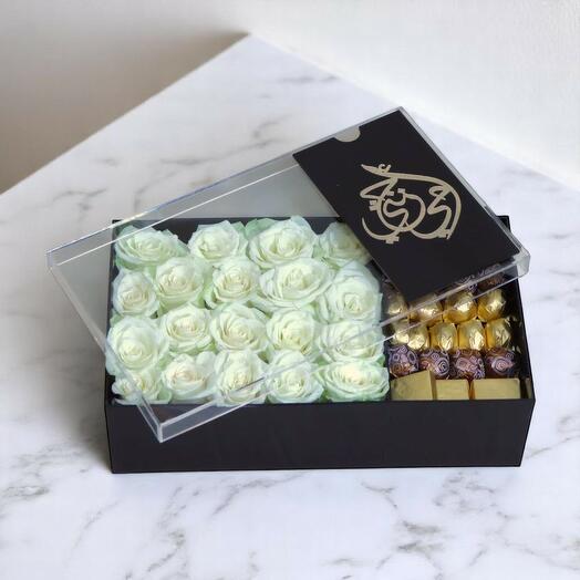 Моя мать — мой белый рай — подарочная коробка с бельгийским шоколадом и белыми розами