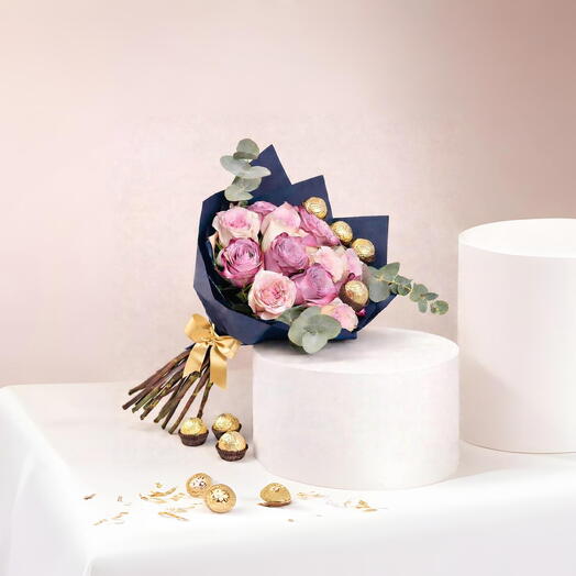 Blush Pink Roses   Chocolates