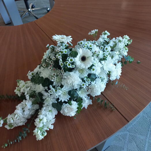 Ivory Grace Centerpiece Bouquet