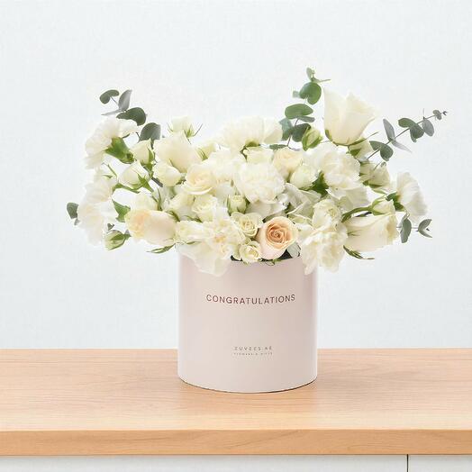 Обещание в лепестках – Поздравительный цветочный бокс