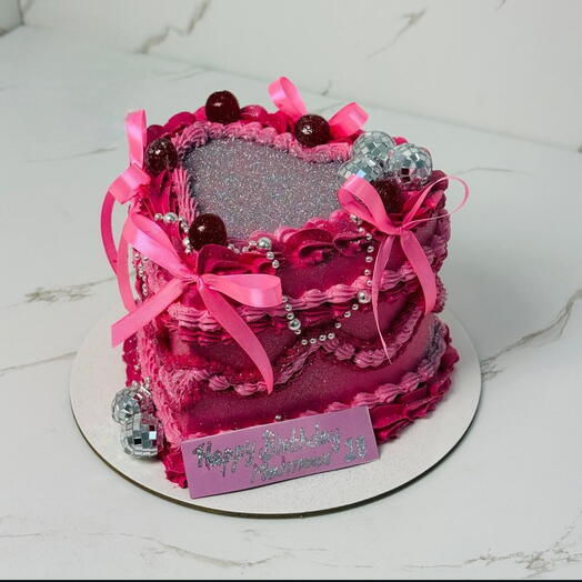 Disco Queen Vintage theme Heart Cake 1.5 Kg