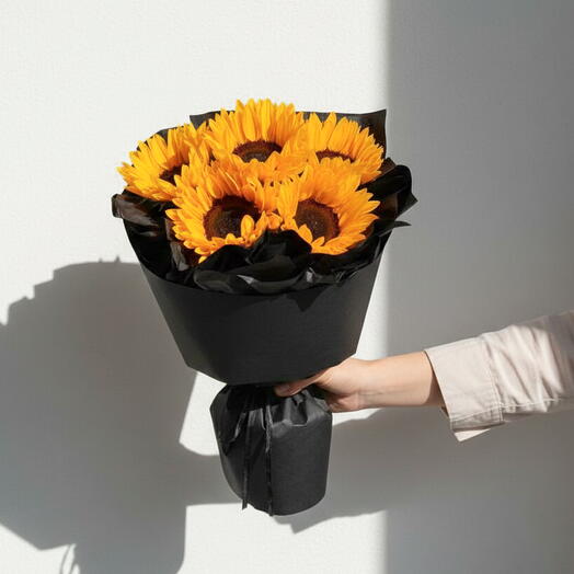Bright Sunflower Bouquet | 5 Golden Blooms to Light Up Any Day
