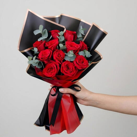 Ramo Love bound de 11 rosas rojas