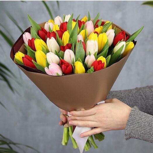 Ramo de flores de 39 tulipanes de colores mixtos-712