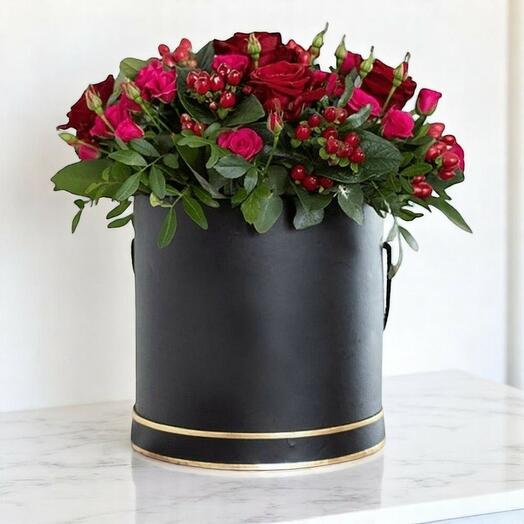 Red Rose   Pink Spray Rose Flower Box – Elegant Romantic Floral Gift