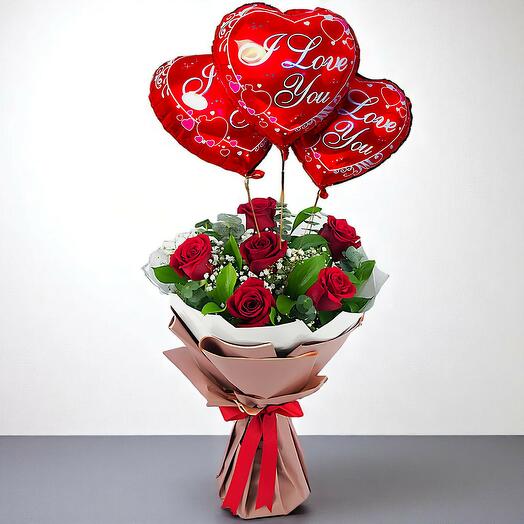 Букет из 6 красивых красных роз с шарами «I Love You»