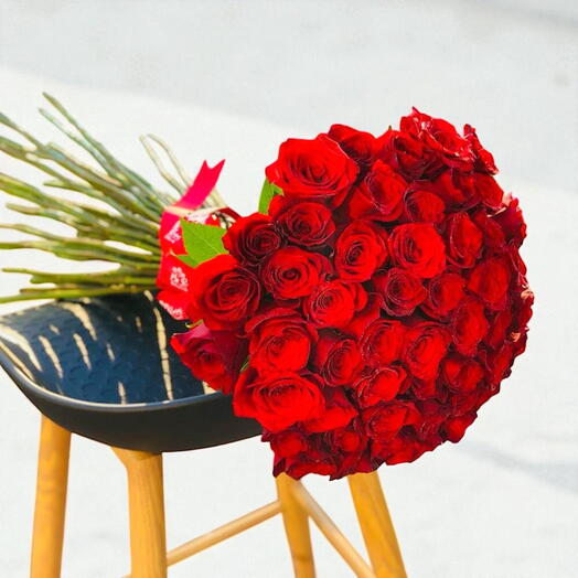 36 red roses bouquet