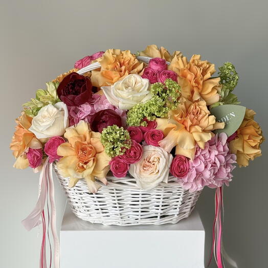 «Toscana» basket (size S) — peony, Ohara rose, hydrangea