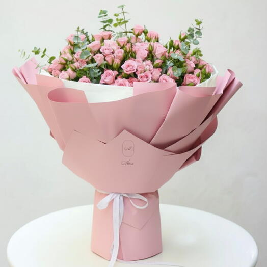 101 Pink spray rose Bouquet