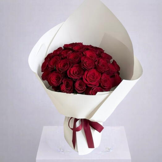 Букет из 35 красных роз для годовщины или Дня святого Валентина