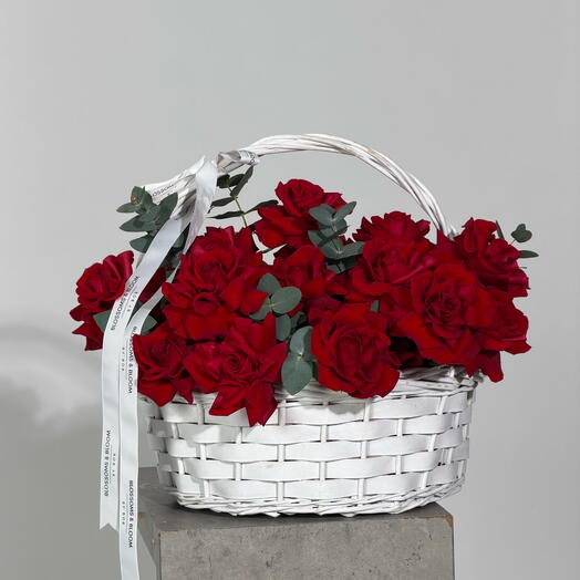 Scarlet Grace Basket