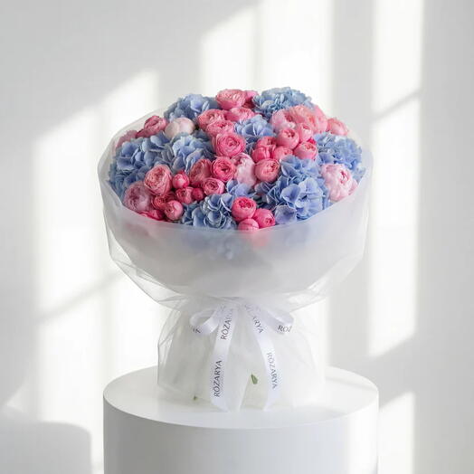 Cotton Candy Cloud: The Blue Hydrangea   Pink Rose Luxe