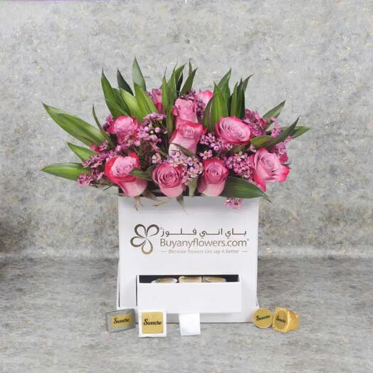 Darling коробка из 21 фиолетовой розы