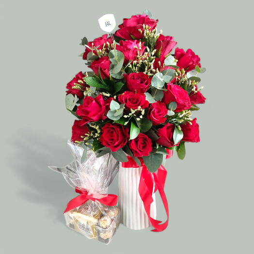 Красные розы   Шоколадное наслаждение