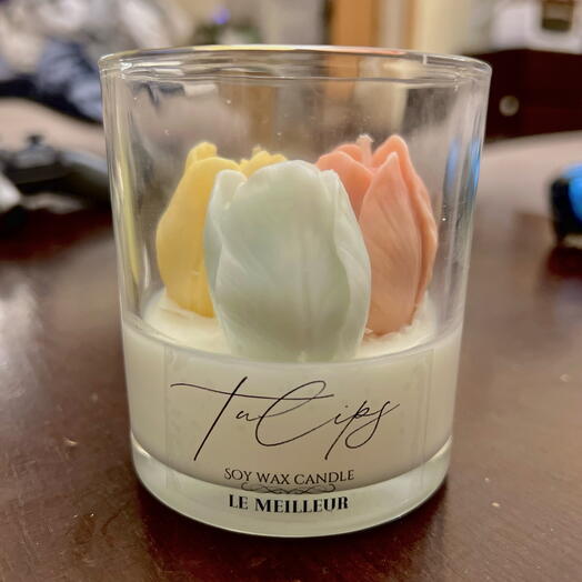 Tulips - handmade soy wax candle