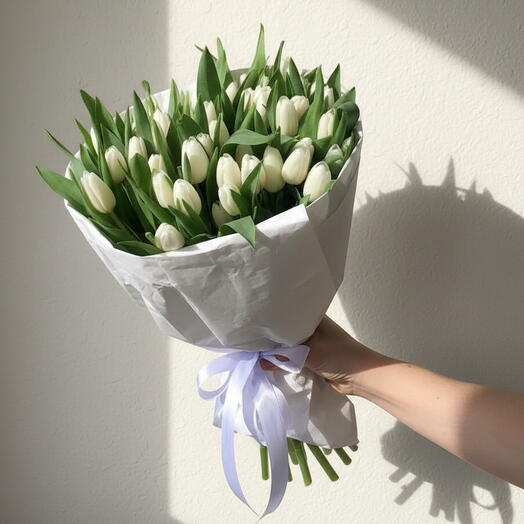 Ivory Grace 51 White Tulips