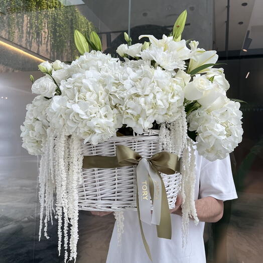 basket of flowers "Crystal Silence"