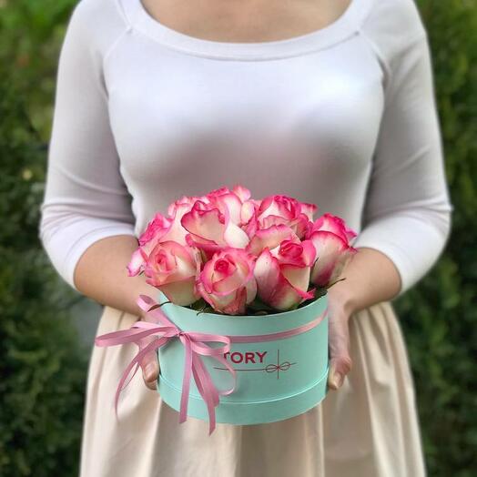 Roses dans une boîte "De tout cœur"