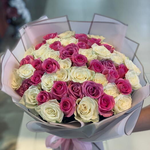 D ROSE BLANC DANS UN BQT