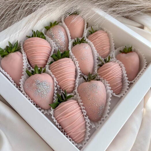 Strawberry box (12 pcs)