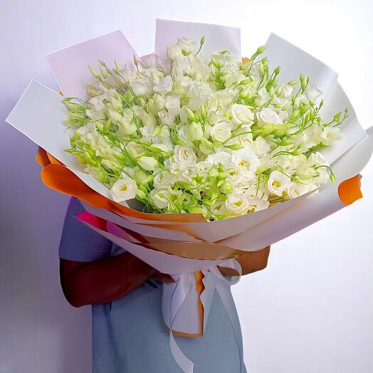 Luxury White And Green Flowers Bouquet