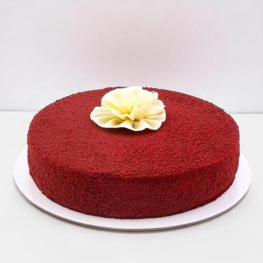 Элегантный торт Красный бархат | Влажные слои красного бархата с кремом из сливочного сыра | 20 см | 1 кг | Украшение в виде цветка из белого шоколада