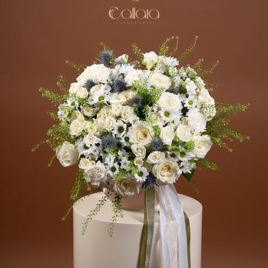 Frosted Elegance Vase
