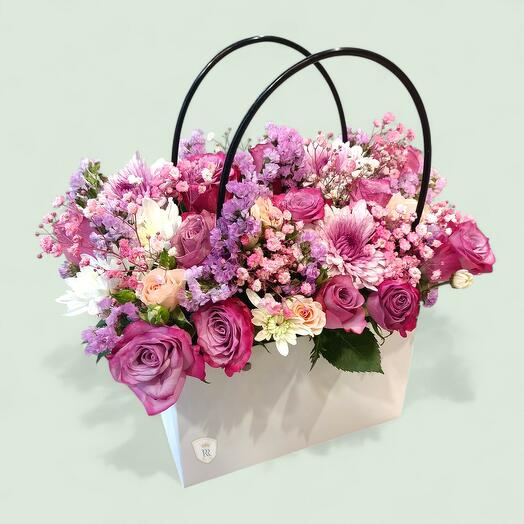 Ягодно-цветочная корзина