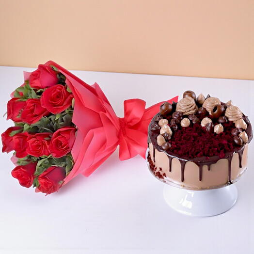 21 Red Roses   Red Velvet Cake